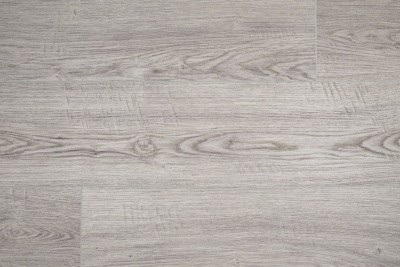 Замковый ламинат 100% натуральный, состоит из осины и березы 50/50, толщина 8 мм., водостойкий (72 часа защиты от воды), 34 класс износостойкости/AC6, ударопрочный. Структура N натуральные поры